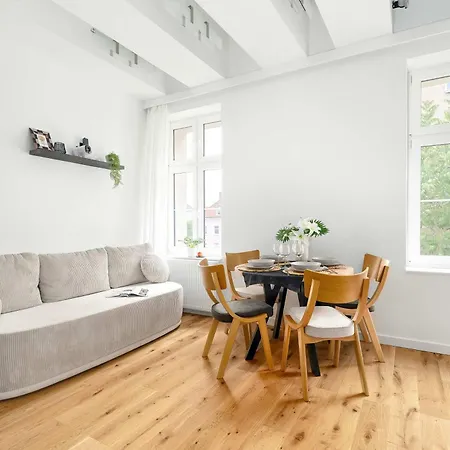 Stylish Studio Near The Market Square Poznan Garbary 62 By Heyrent Апартаменты *