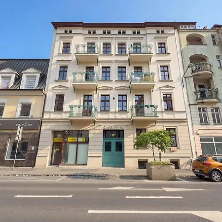 Stylish Studio Near The Market Square Poznan Garbary 62 By Heyrent Познань
